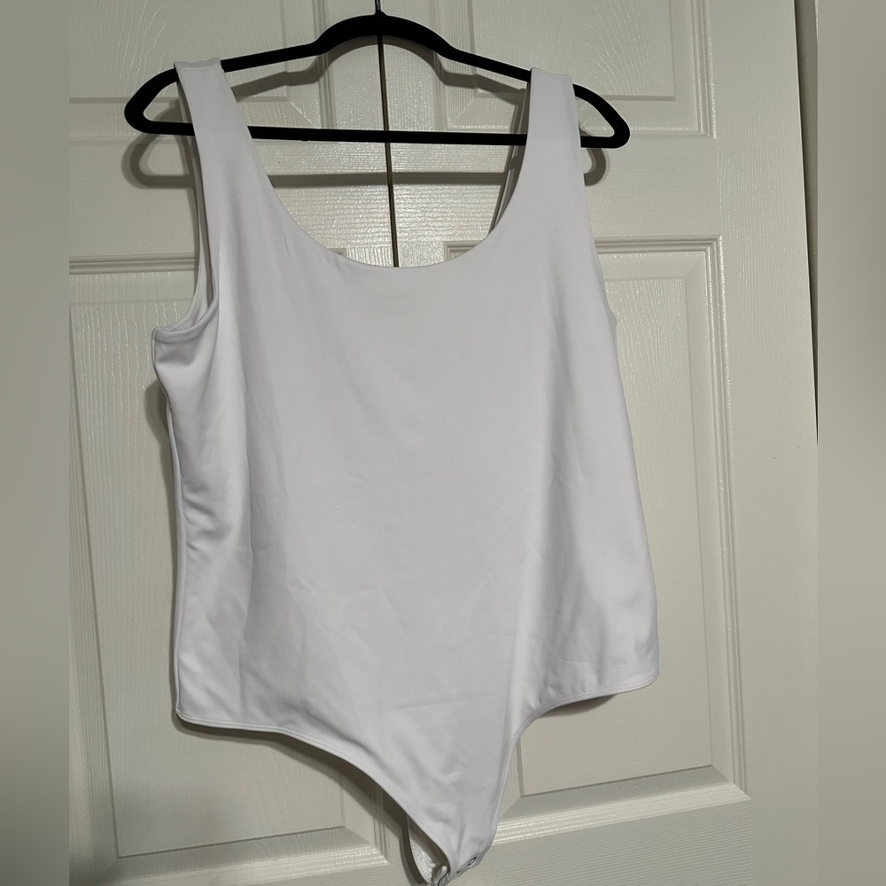 Express body contour body suit, size XL, NWT